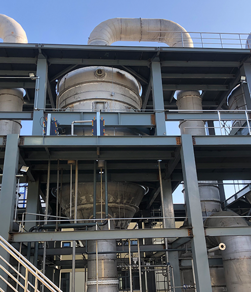 Combined plate-and-tube MVR evaporator