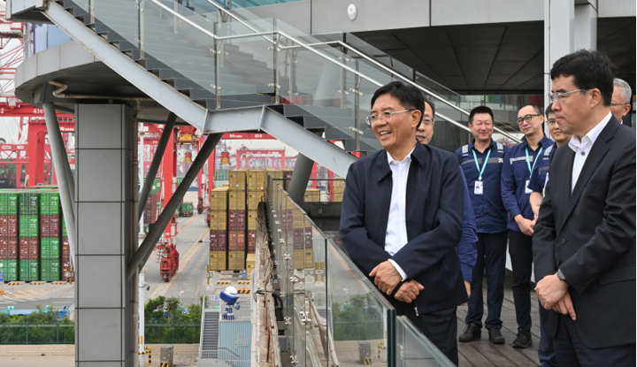 生態(tài)環(huán)境部黨組書(shū)記孫金龍赴天津市、上海市調(diào)研生態(tài)環(huán)境保護(hù)工作